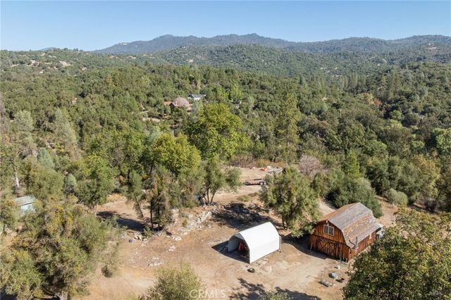 42661 Little Rock, Ahwahnee, CA 93601