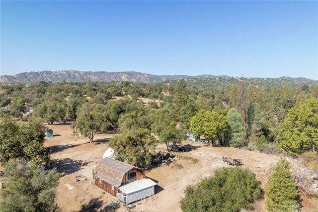 42661 Little Rock, Ahwahnee, CA 93601