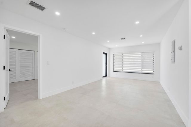 491 SE 19th Avenue, Pompano Beach, FL 33060