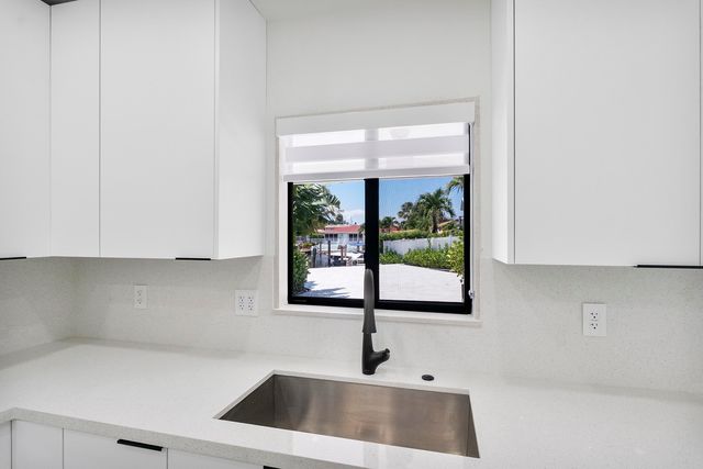 491 SE 19th Avenue, Pompano Beach, FL 33060