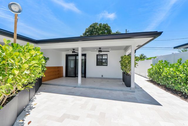 491 SE 19th Avenue, Pompano Beach, FL 33060