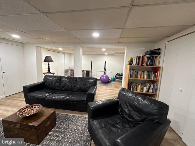 1325 DEFLAVIS CIR, Blue Bell, PA 19422