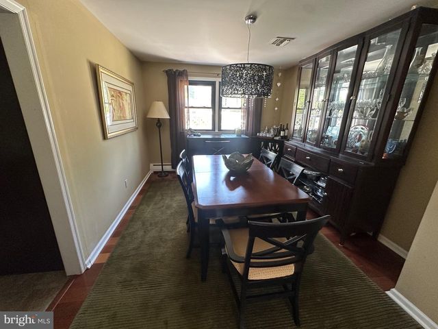 1325 DEFLAVIS CIR, Blue Bell, PA 19422