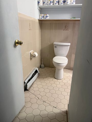 319 E 105th St Apt 6B, New York City, NY 10029