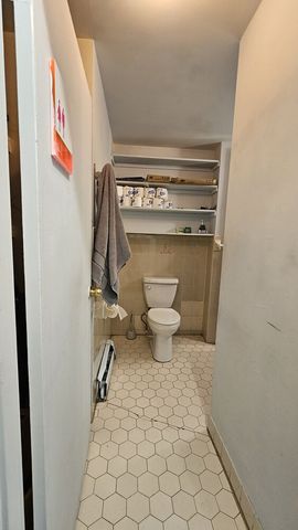 319 E 105th St Apt 6B, New York City, NY 10029