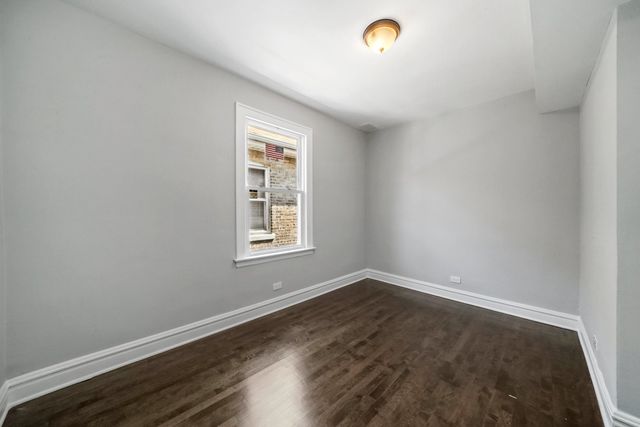4730 S Komensky Avenue 1, Chicago, IL 60632