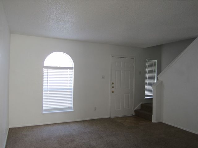 6702 Everhart F103, Corpus Christi, TX 78413