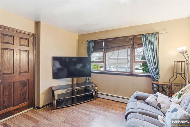 375 Westervelt Place, Lodi, NJ 07644