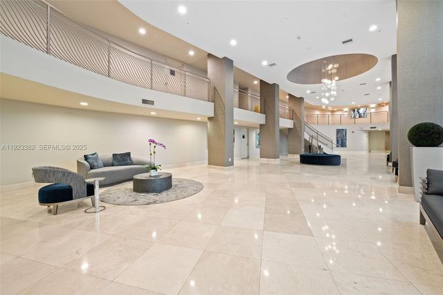 3370 Hidden Bay Drive 2102, Aventura, FL 33180