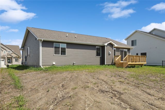 1606 NW Benjamin Drive, Ankeny, IA 50023