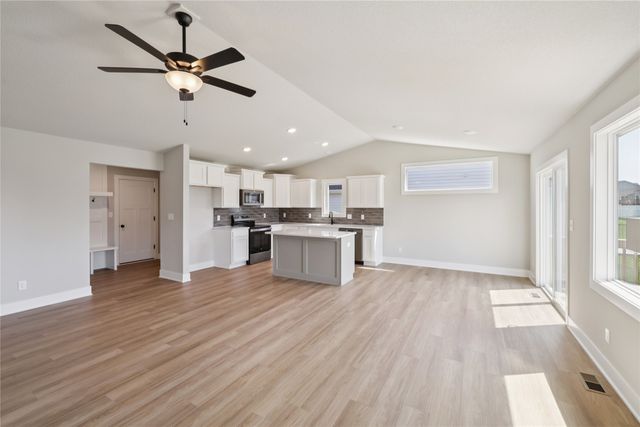 1606 NW Benjamin Drive, Ankeny, IA 50023