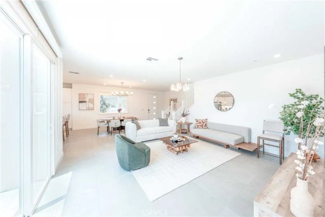 232 Junco, Irvine, CA 92618