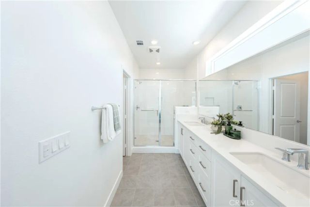 232 Junco, Irvine, CA 92618