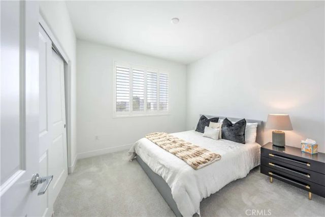 232 Junco, Irvine, CA 92618