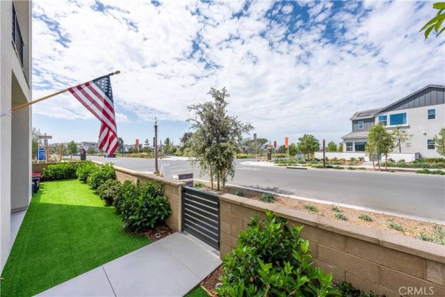 232 Junco, Irvine, CA 92618