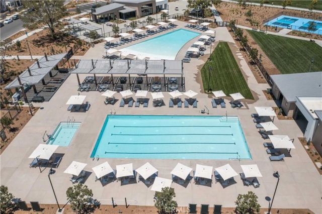 232 Junco, Irvine, CA 92618