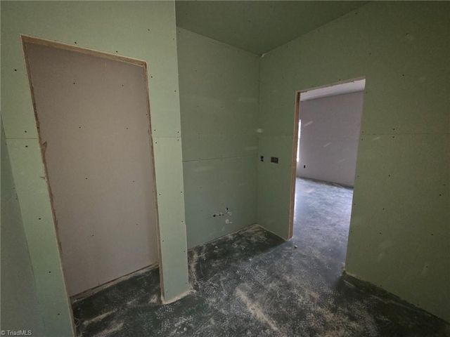 1376 Piedmont Drive, Lexington, NC 27295