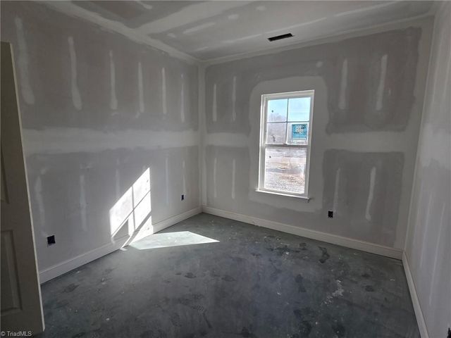 1376 Piedmont Drive, Lexington, NC 27295