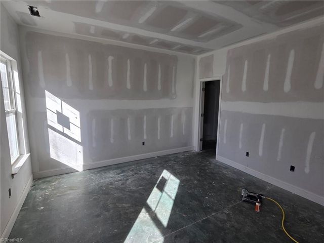 1376 Piedmont Drive, Lexington, NC 27295