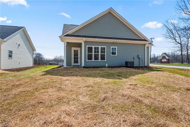 1376 Piedmont Drive, Lexington, NC 27295