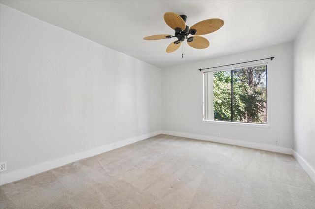 225 Litchfield Lane, Houston, TX 77024