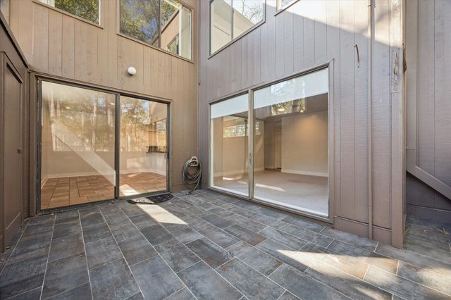 225 Litchfield Lane, Houston, TX 77024