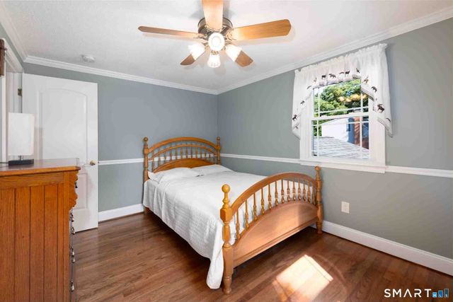2 Woodridge Court, Southington, CT 06489