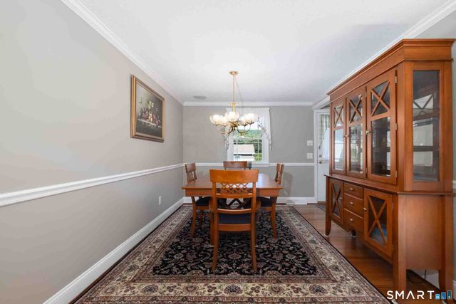 2 Woodridge Court, Southington, CT 06489