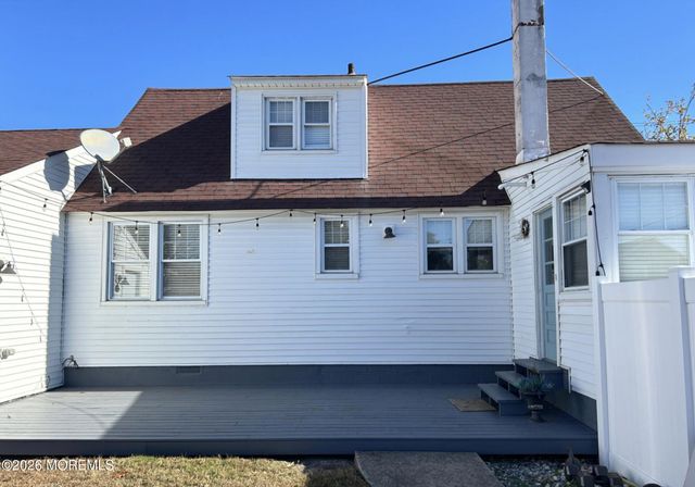 1527 Beaver Dam Road, Point Pleasant, NJ 08742
