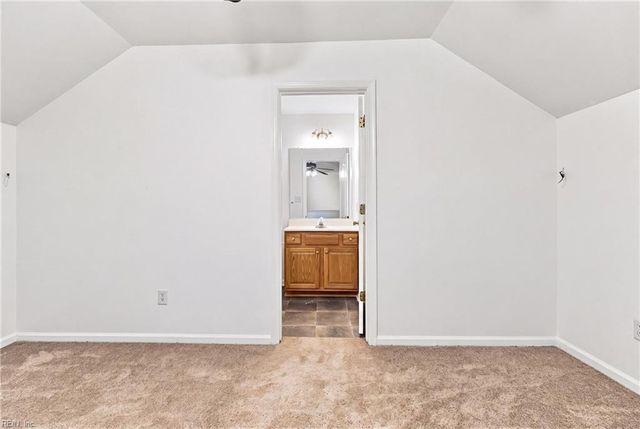126 Hawks Nest Lane LN, Suffolk, VA 23435