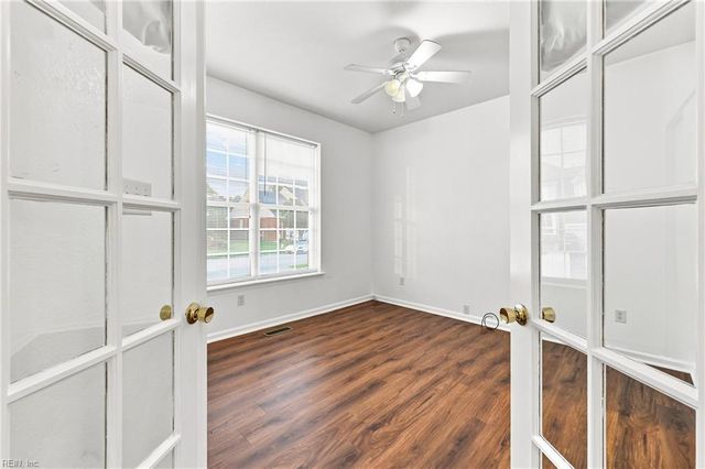 126 Hawks Nest Lane LN, Suffolk, VA 23435