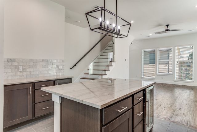 4519 San Jacinto Street 104, Dallas, TX 75204