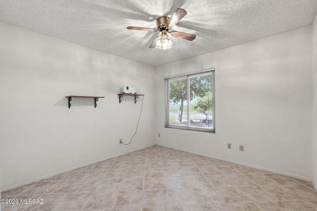 8470 N Star Grass Drive, Tucson, AZ 85742