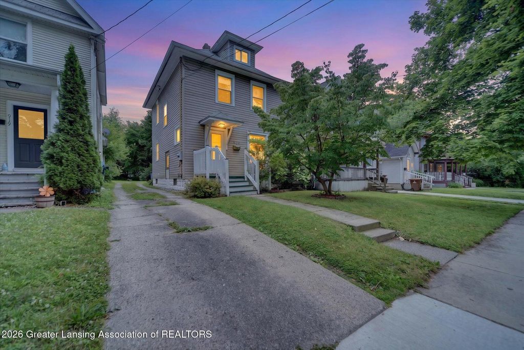 921 W Genesee Street, Lansing, MI 48915