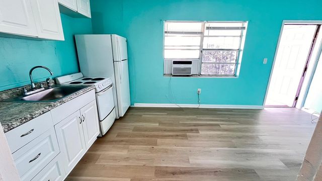 630 N Federal Highway Unit 2, Lake Worth Beach, FL 33460