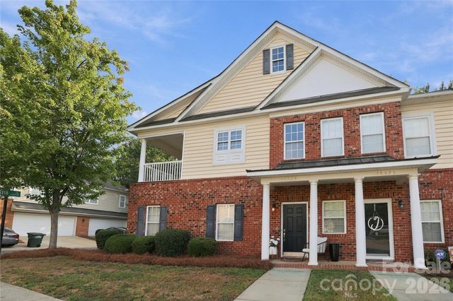 15329 Jade Street, Charlotte, NC 28277