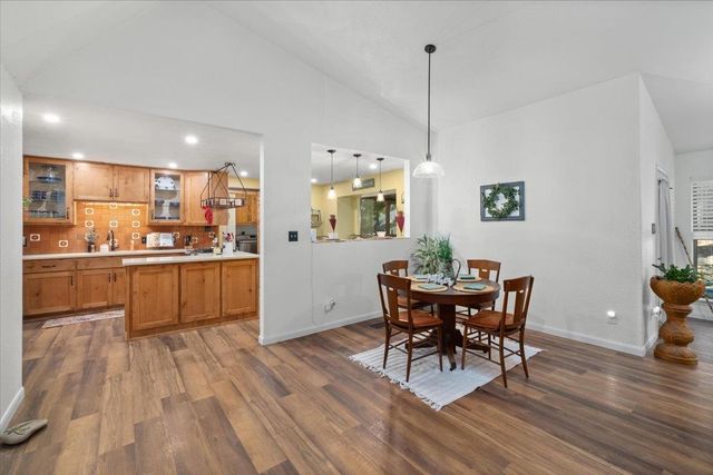 208 Daybreak CV, Buda, TX 78610