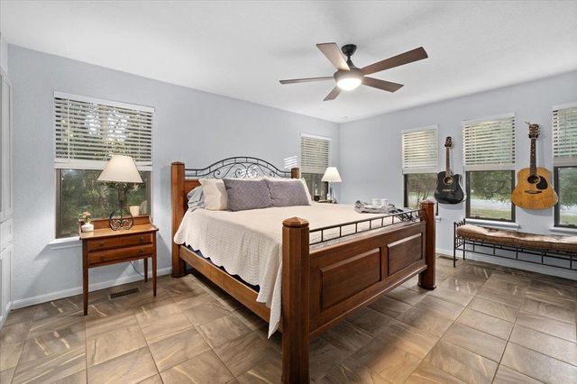 208 Daybreak CV, Buda, TX 78610