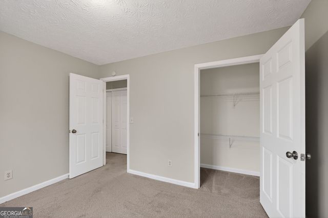 5207 Oaktree Court, Lithonia, GA 30038