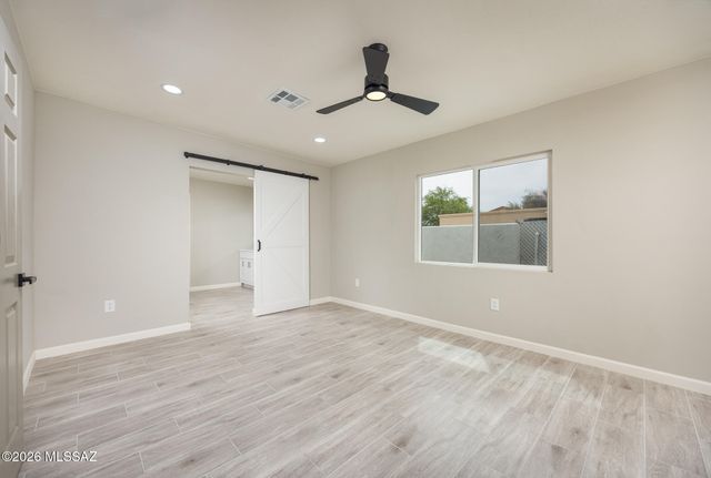 4243 E Los Robles, Tucson, AZ 85712