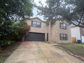8110 STAGWOOD HL, San Antonio, TX 78254