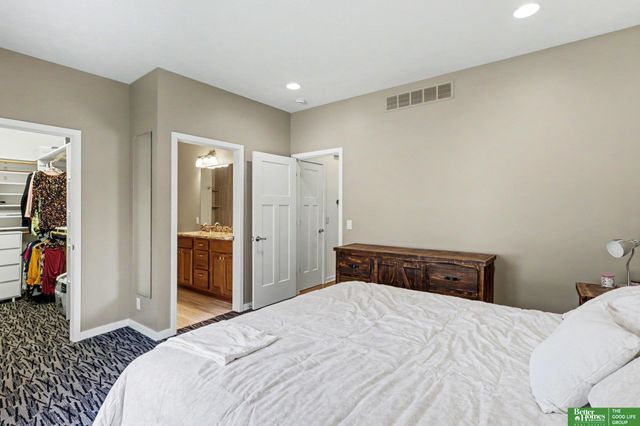 7751 S 94th Bay, Lincoln, NE 68526