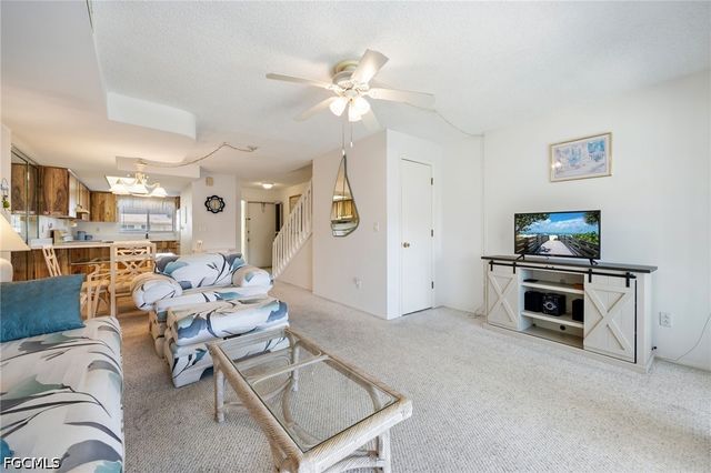 1322 SE 40th ST 2, Cape Coral, FL 33904