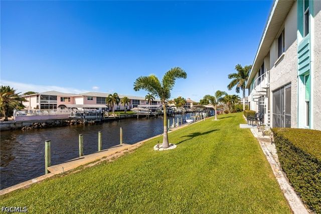 1322 SE 40th ST 2, Cape Coral, FL 33904