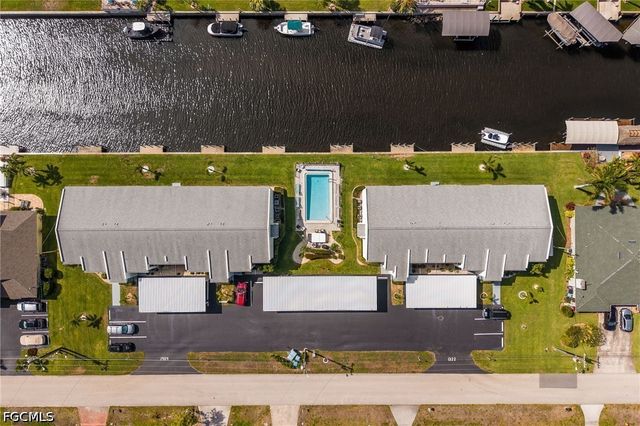 1322 SE 40th ST 2, Cape Coral, FL 33904