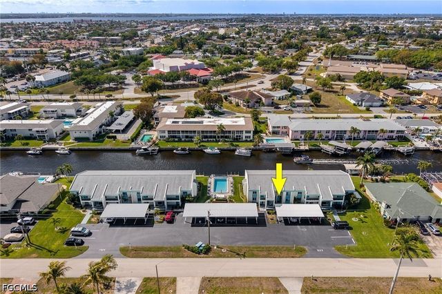 1322 SE 40th ST 2, Cape Coral, FL 33904