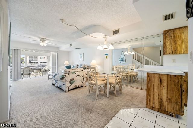 1322 SE 40th ST 2, Cape Coral, FL 33904