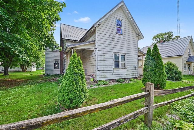 413 E 14th Street, Rochester, IN 46975