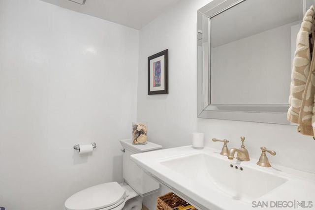 964 Intrepid Court, Del Mar, CA 92014