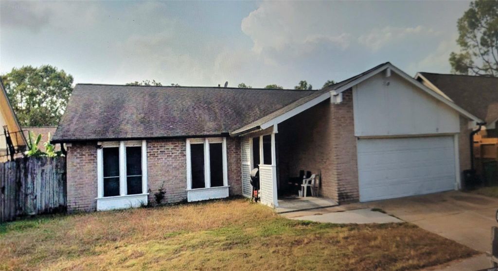 8419 Windell Lane, Houston, TX 77040
